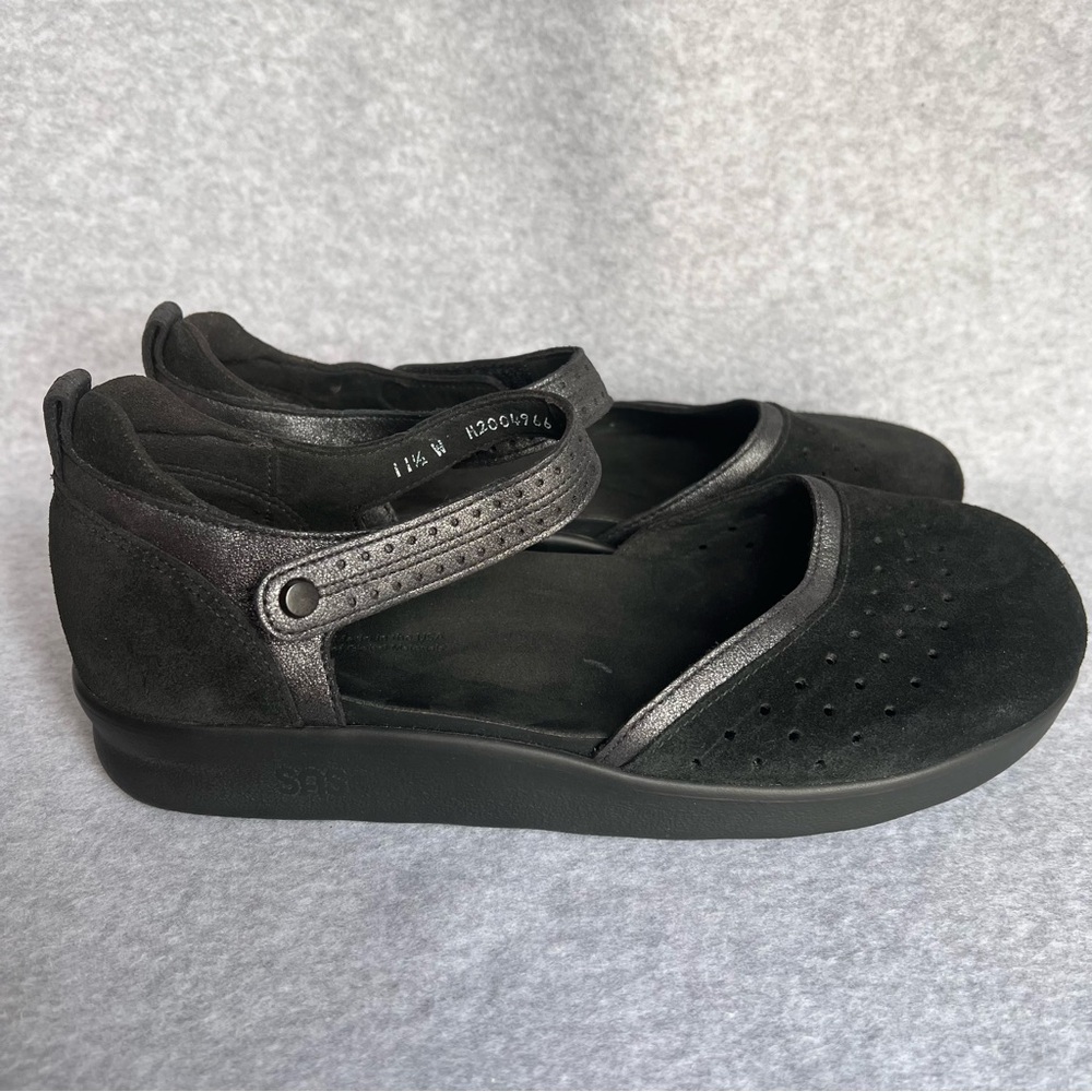 SAS Tripad Comfort Eden Mary Jane Black Suede Mary Jane’s Size 11.5 Wide 90s
